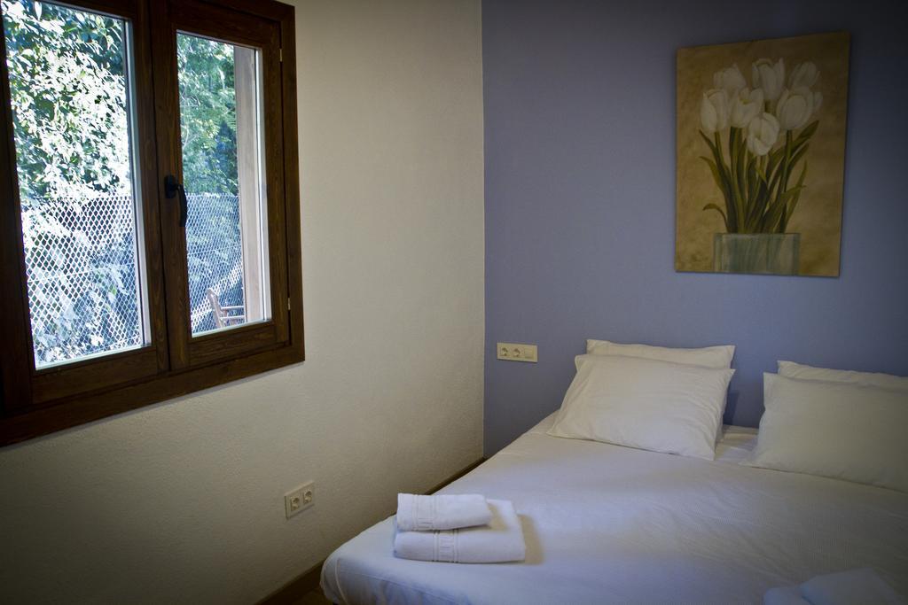 Apartamentos El Bosquet Sant Cugat del Vallès Cameră foto